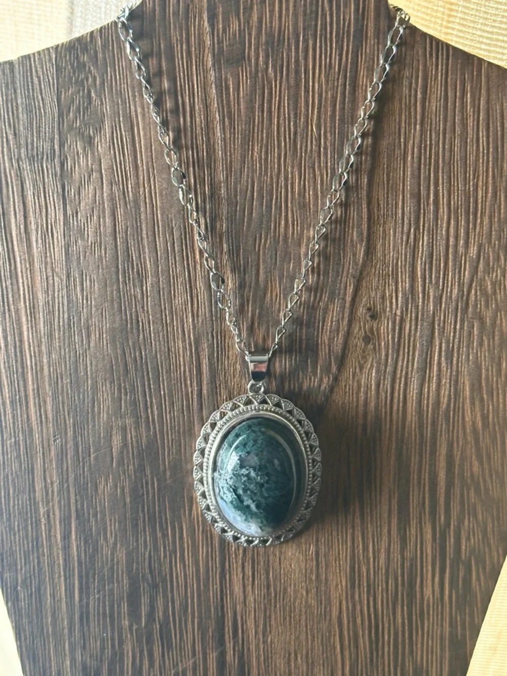 Silver-Tone Green Stone Oval Pendant Necklace - Women Jewelry - Picture 7 of 15
